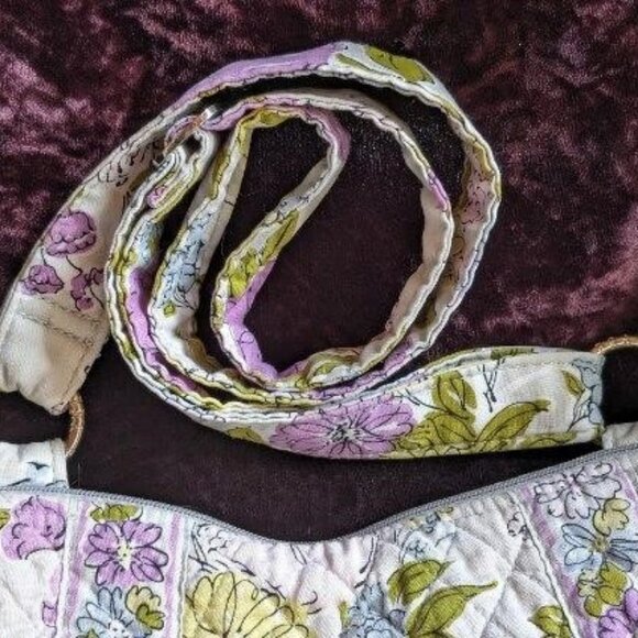 Sweet Vintage Quilted Vera Bradley Soft Shoulder Bag, Clean, Good Condition - Picture 9 of 16